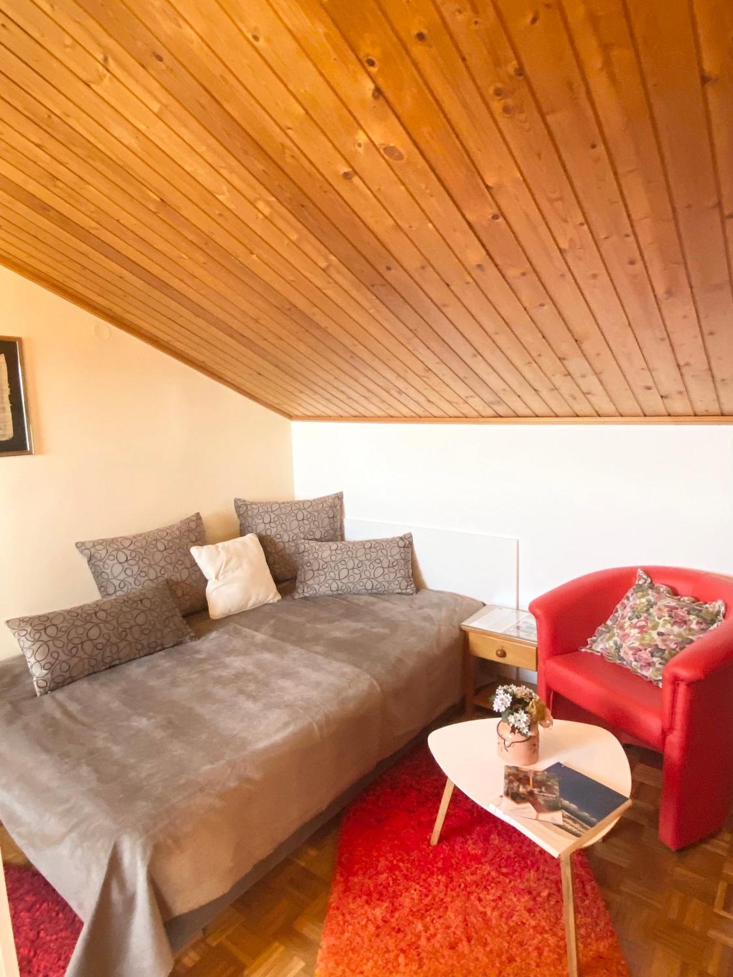 Family Apartments Vesna- 100 M Beach -Center Crikvenica Exterior foto